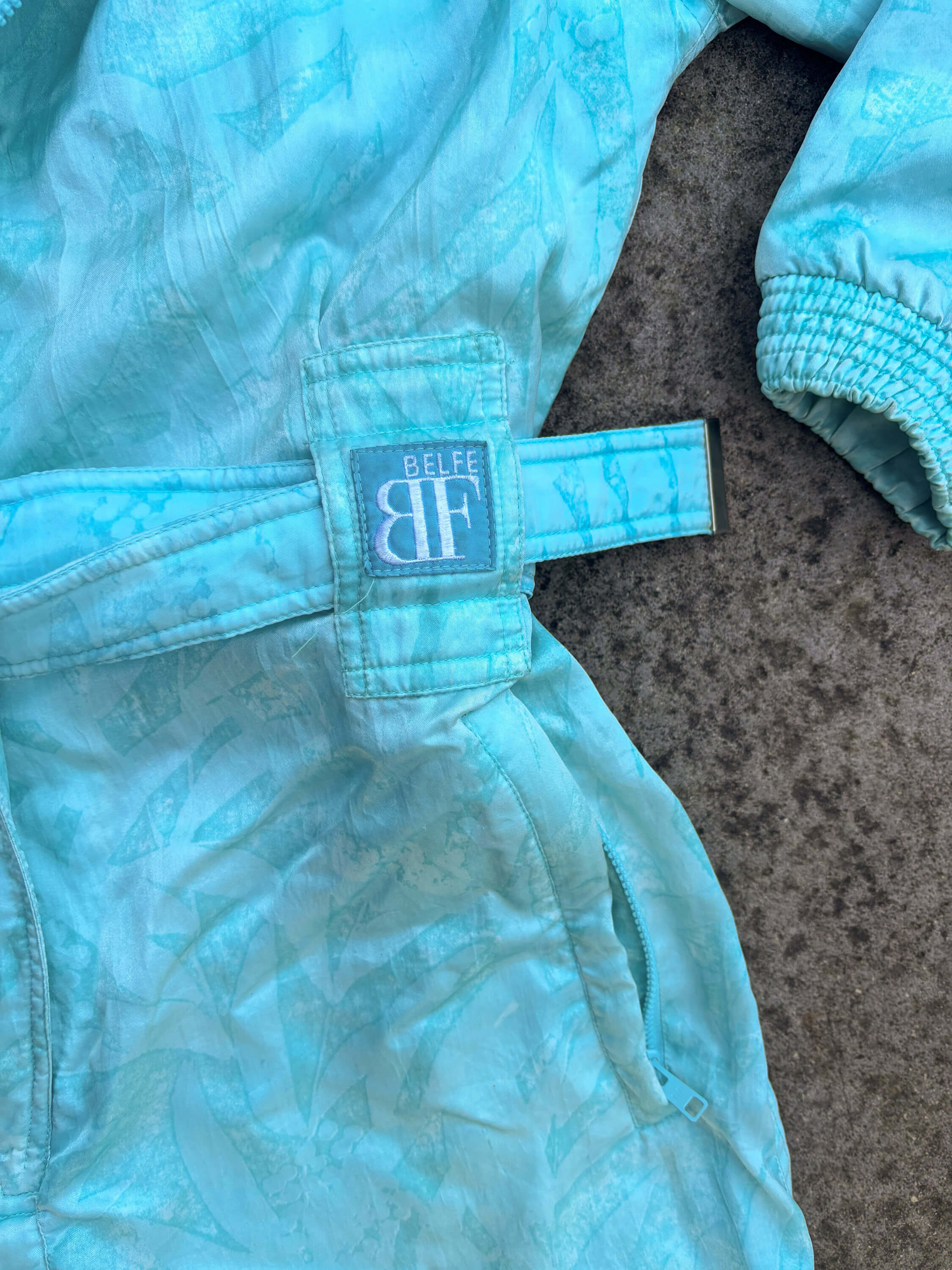 Vintage retro skipak - Belfe Glanzend blauw print maat S