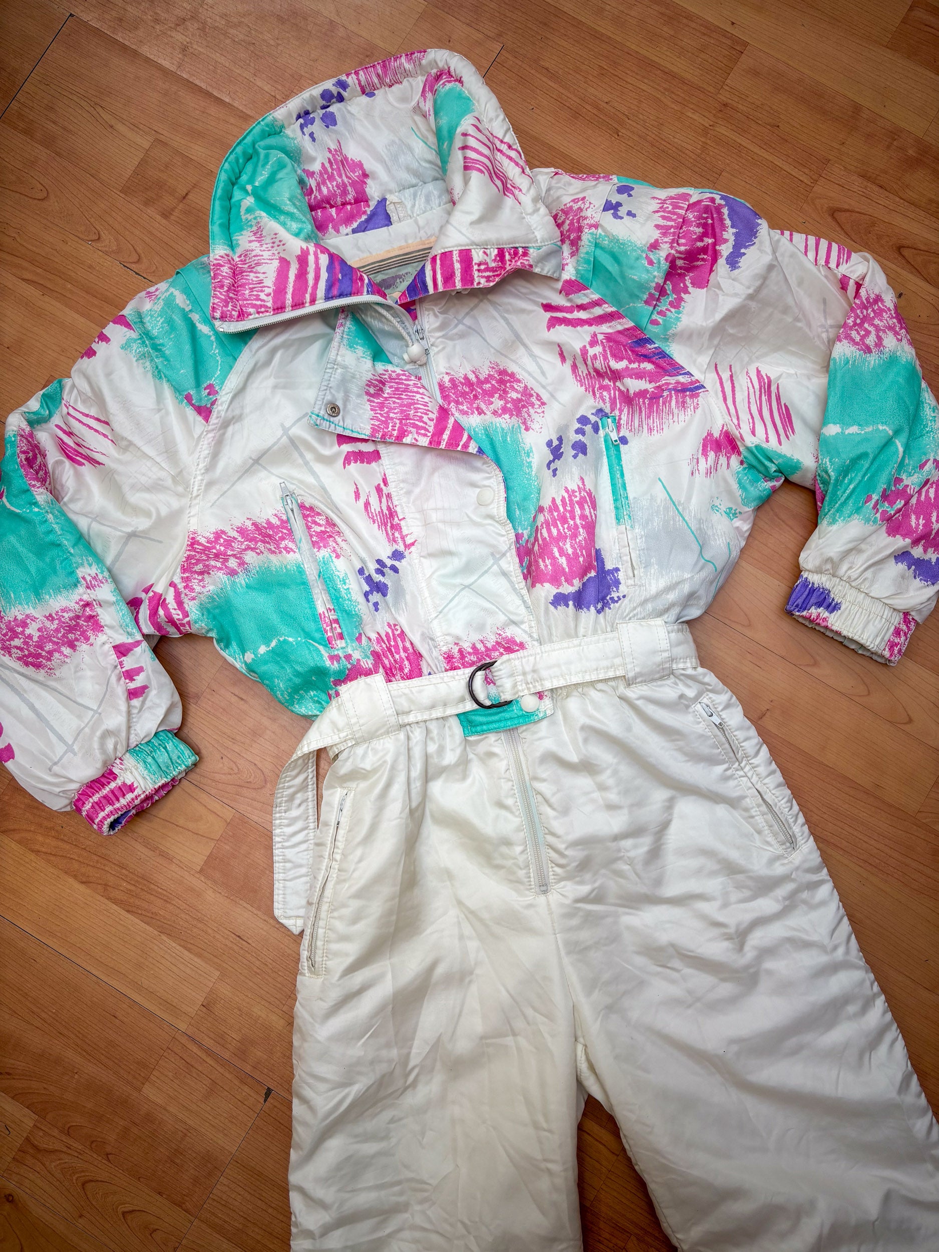 Vintage retro skipak - wit, roze, turquoise maat M