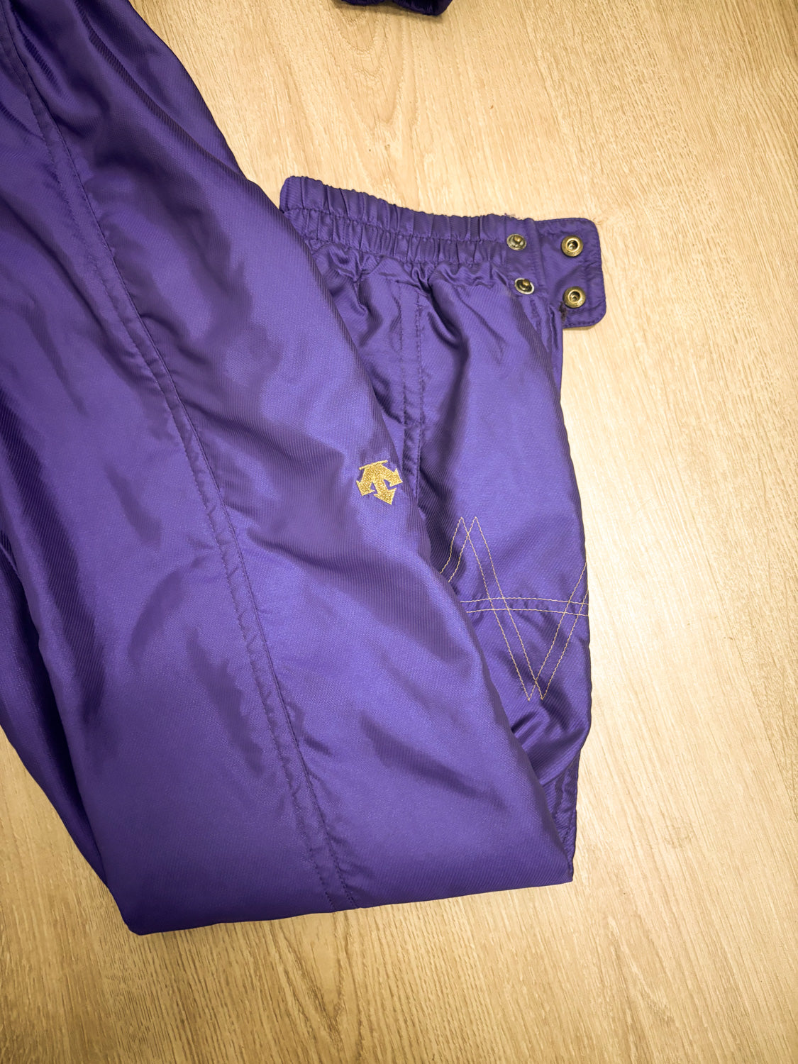 Vintage retro skipak - paars met gouden details maat S/M (38)