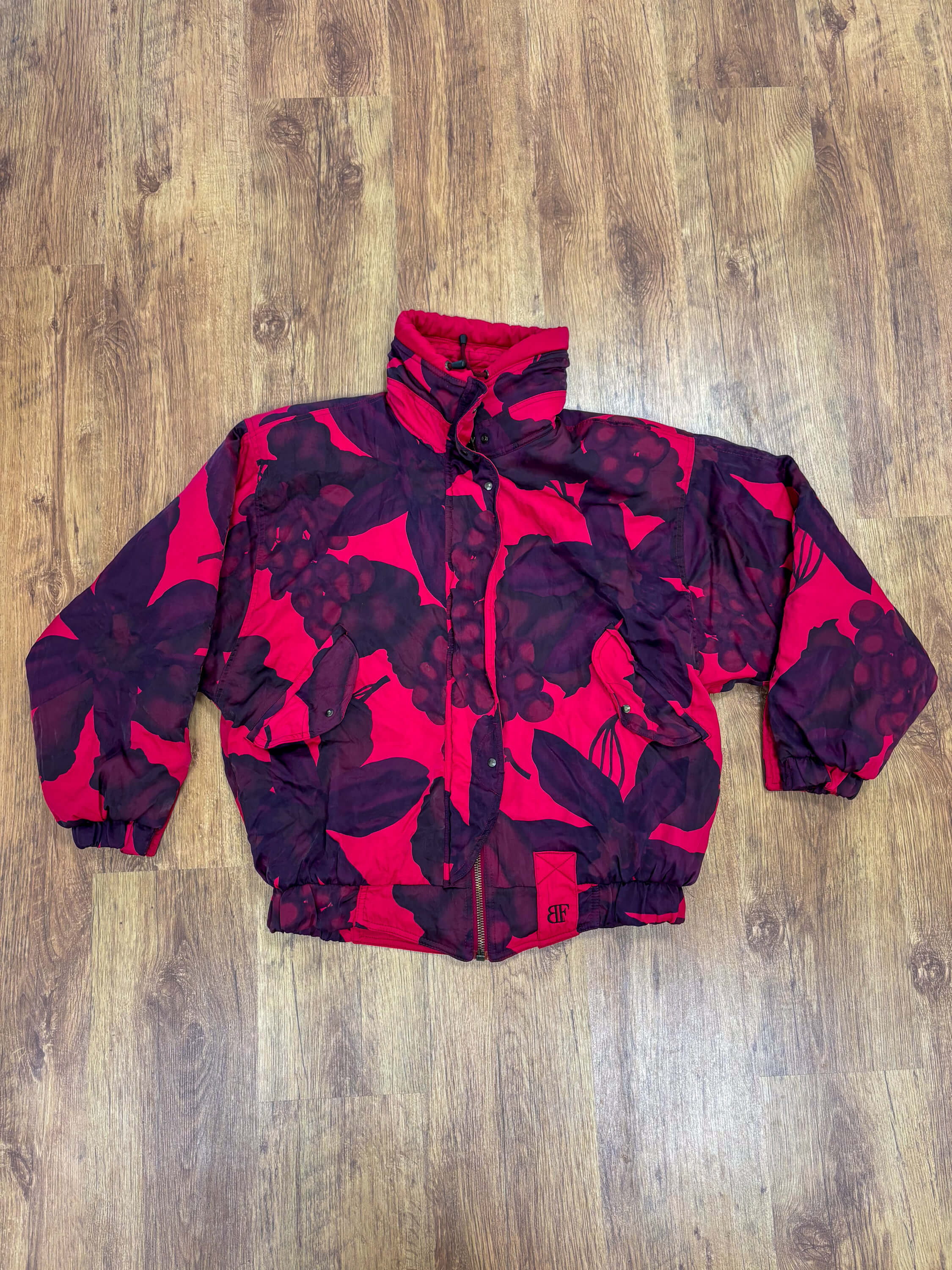 Vintage retro ski jas - Belfe rood glanzend met print maat 40