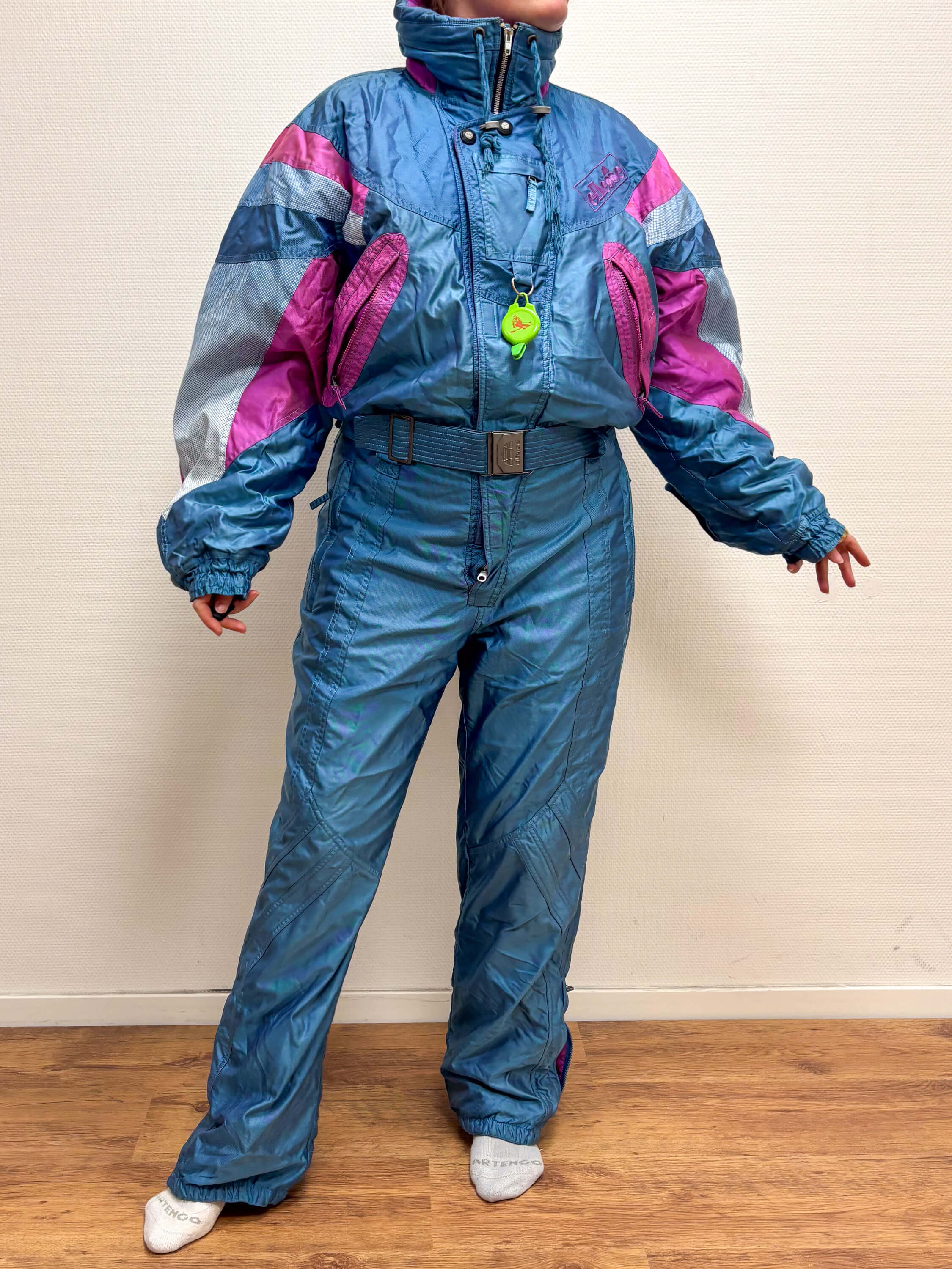 Vintage retro skipak - Ellesse shiny blauw, roze maat L/XL