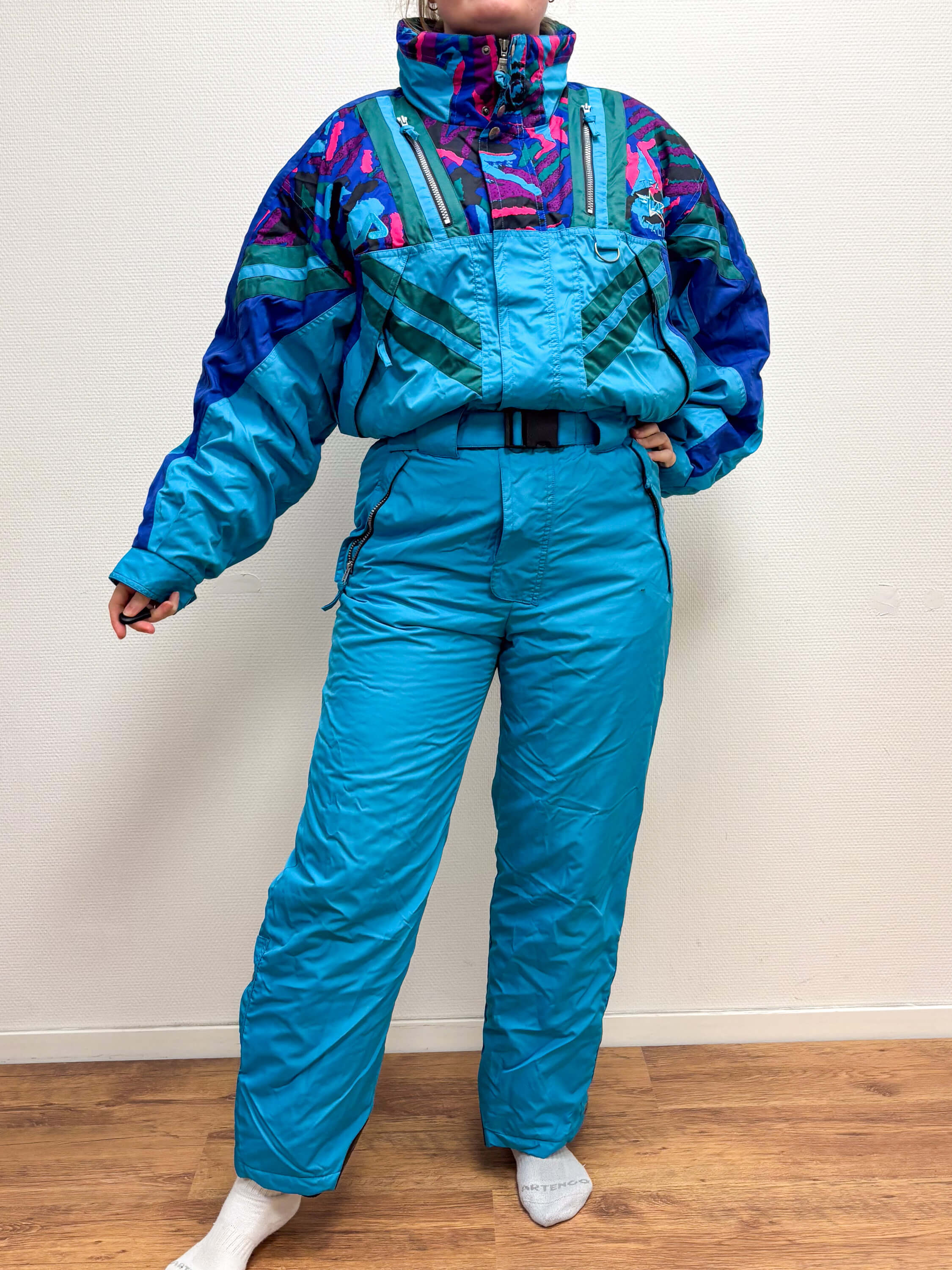 Vintage retro skipak - FILA lichtblauw met print maat 50 / M/L